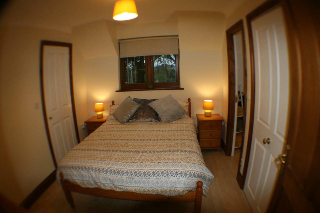 וויידברידג' Hooters Apartment Ev Point מראה חיצוני תמונה