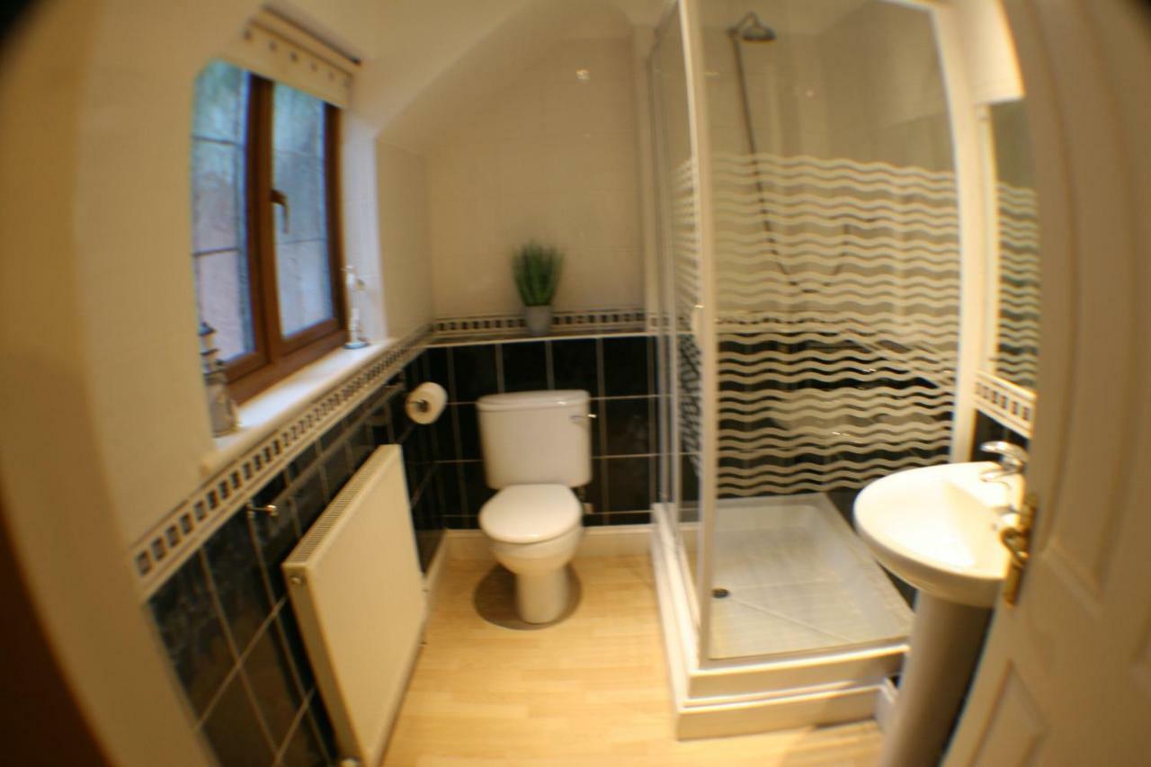 וויידברידג' Hooters Apartment Ev Point מראה חיצוני תמונה