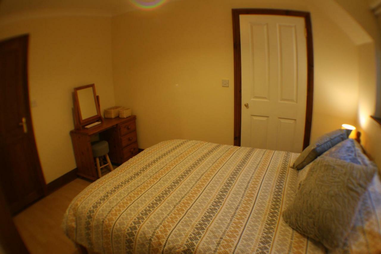 וויידברידג' Hooters Apartment Ev Point מראה חיצוני תמונה